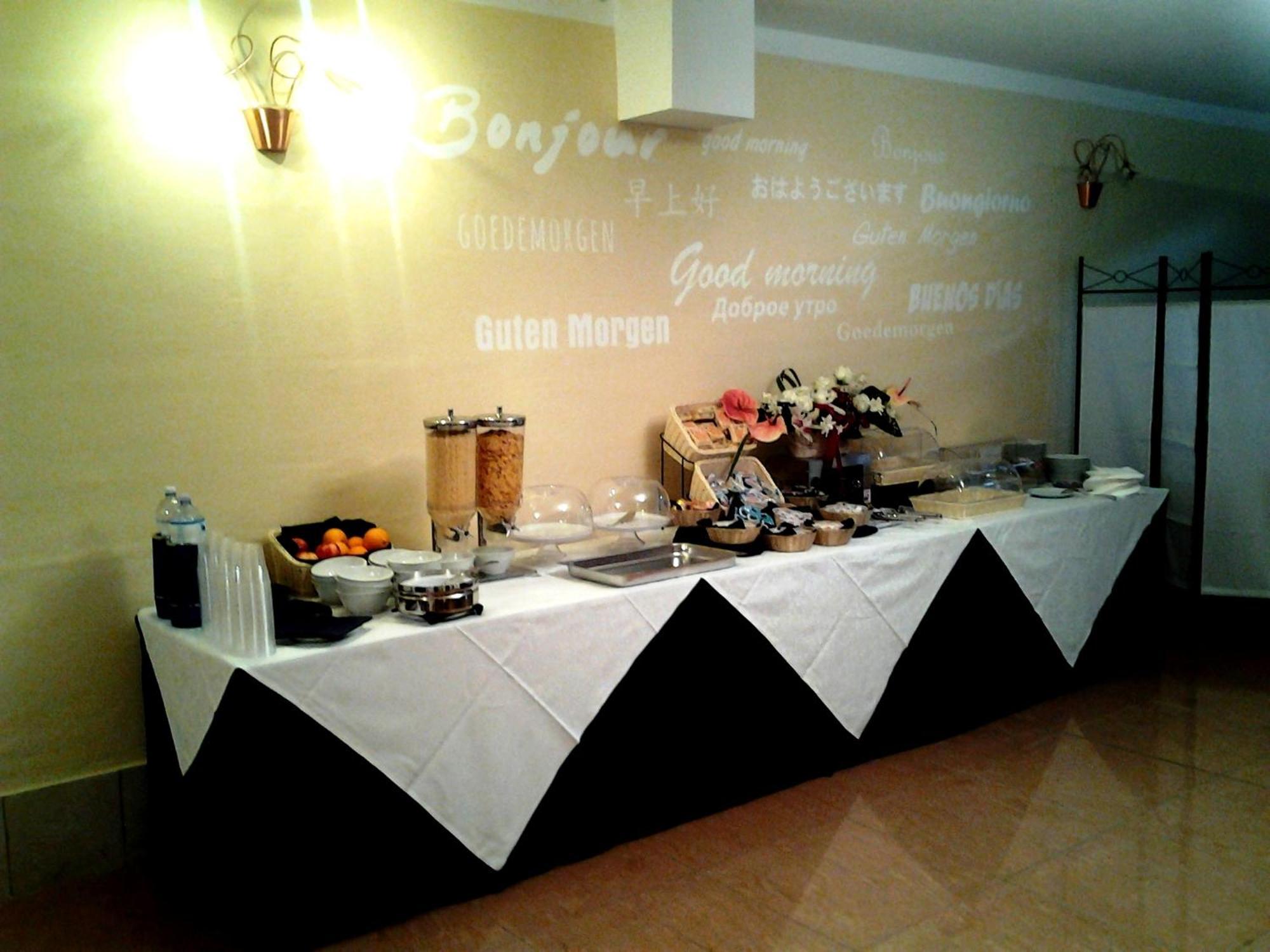 Hotel Sextum Bientina Buitenkant foto