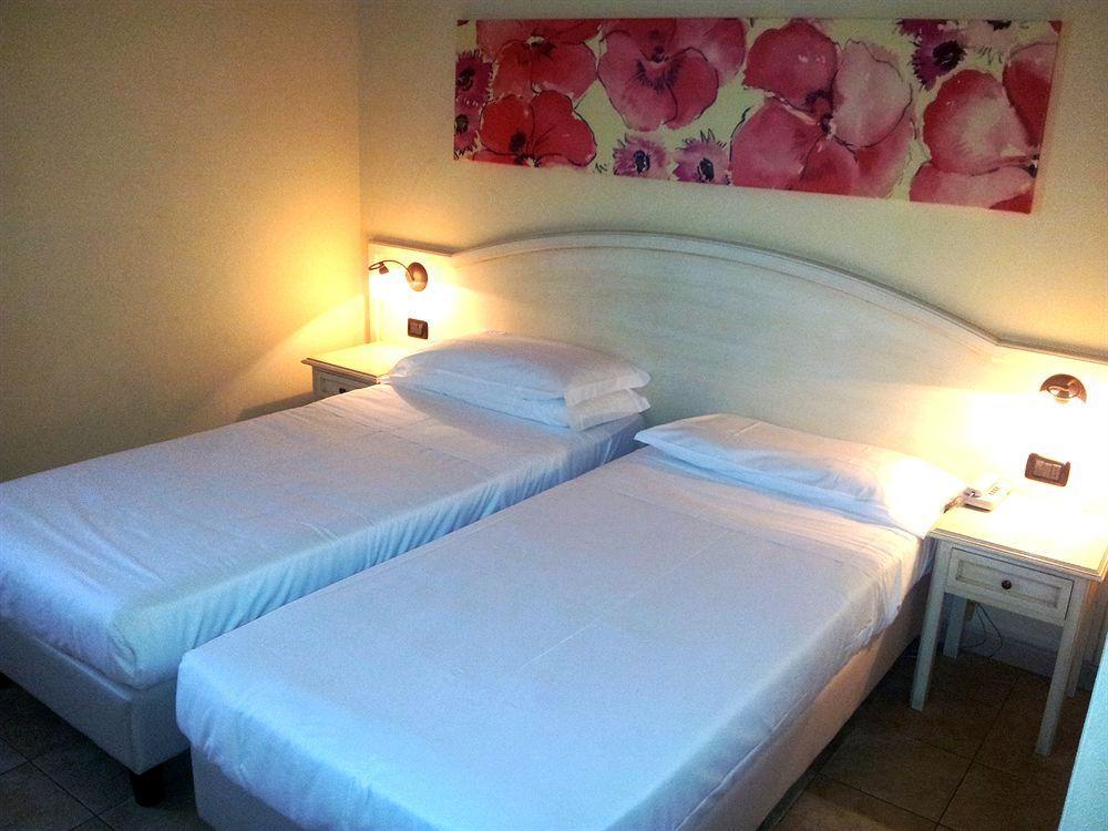Hotel Sextum Bientina Buitenkant foto