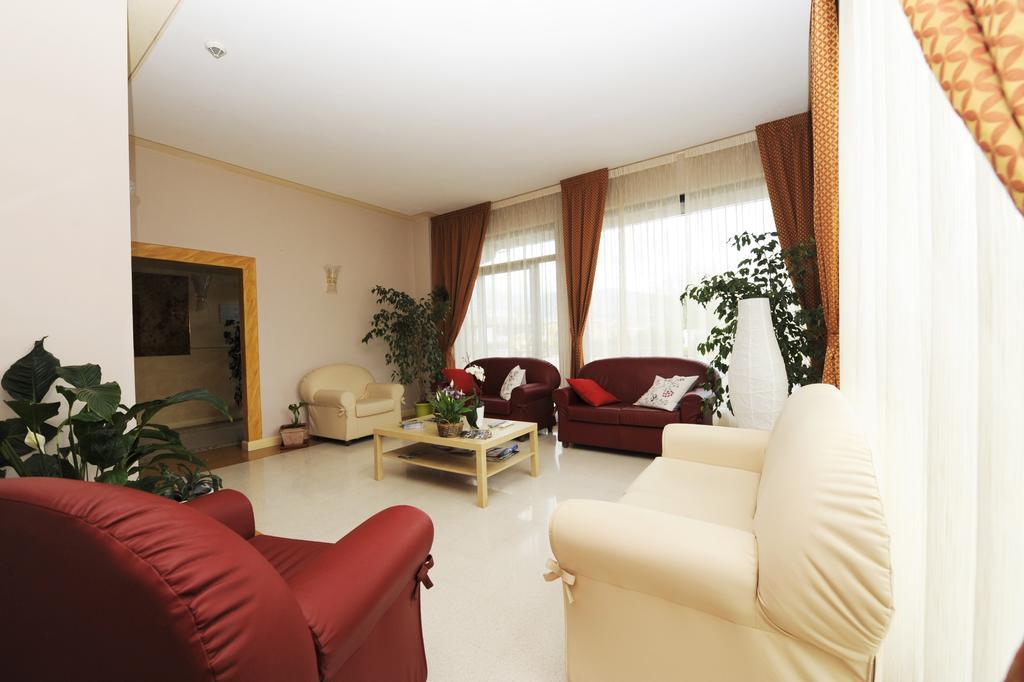 Hotel Sextum Bientina Buitenkant foto