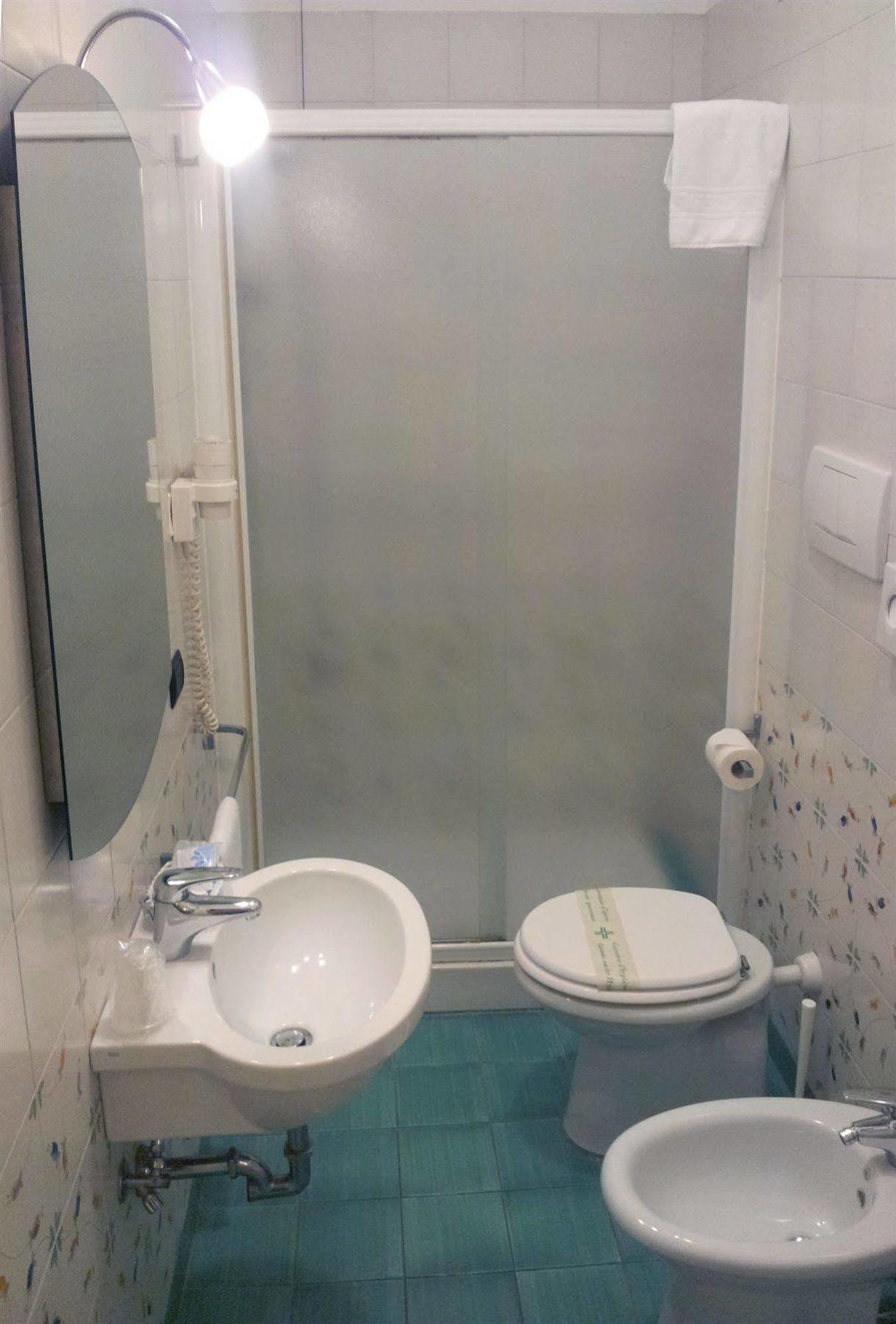 Hotel Sextum Bientina Buitenkant foto