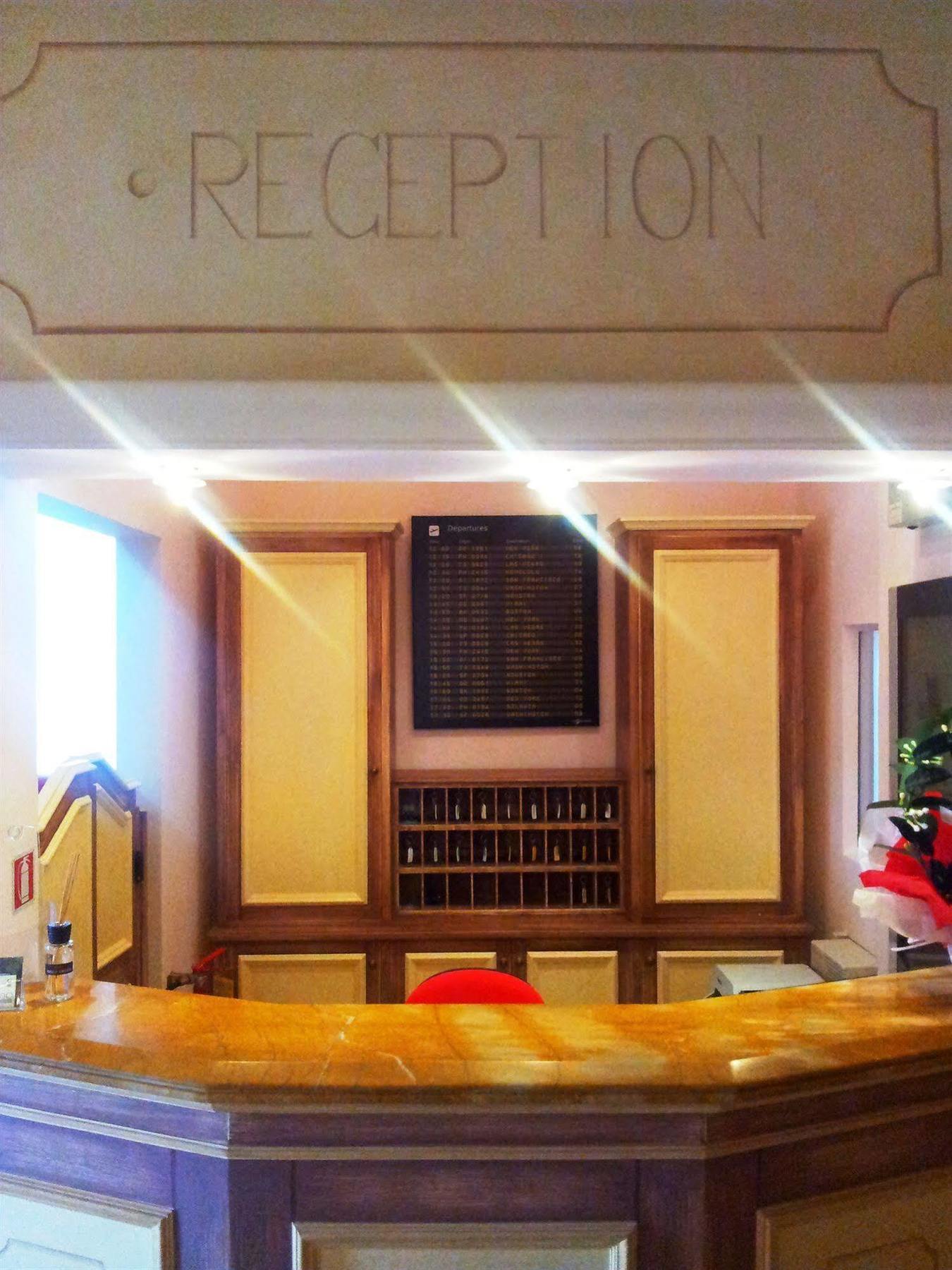 Hotel Sextum Bientina Buitenkant foto